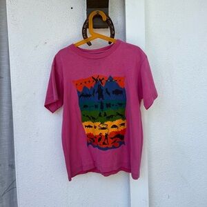 Rare Vintage 1993 Women's Patagonia "Endangered Animals" T- Shirt (Small)